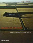 Designs on the land : exploring America from the air /