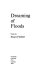 Dreaming of floods ; poems /