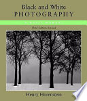 Black & white photography : a basic manual /
