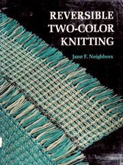 Reversible two-color knitting.
