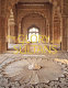 The Glory of the sultans : Islamic architecture in India / Yves Porter, Gérard Degeorge.