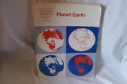 Planet earth; readings from Scientific American /